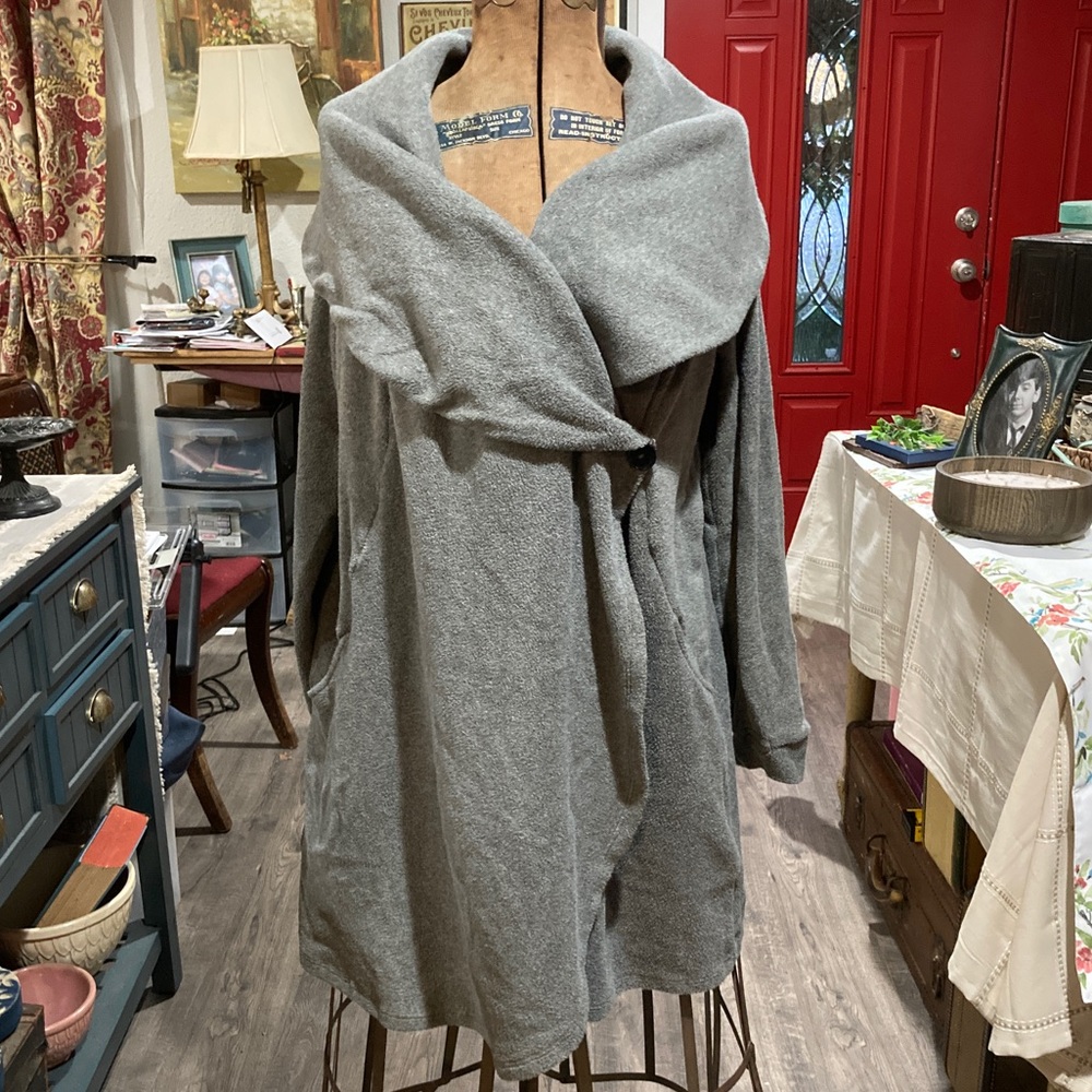 NWOT Cuddl Duds fleece wrap sweater. Size 1X